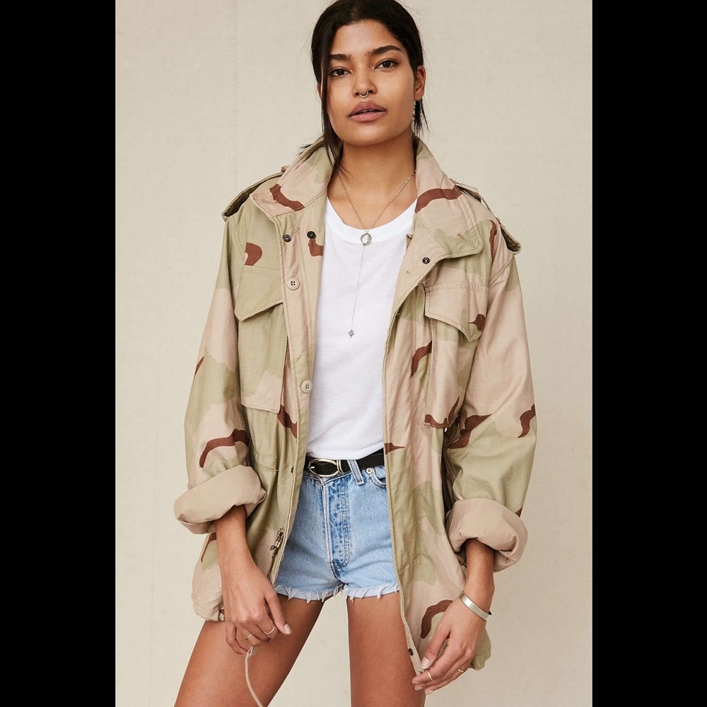 Vintage desert 🐫 🌵 camo utility jacket military